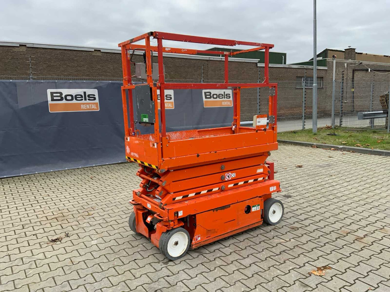 SkyJack SJ III 3219 - Подъёмник: фото 2 SkyJack SJ III 3219 - Подъёмник: фото 2