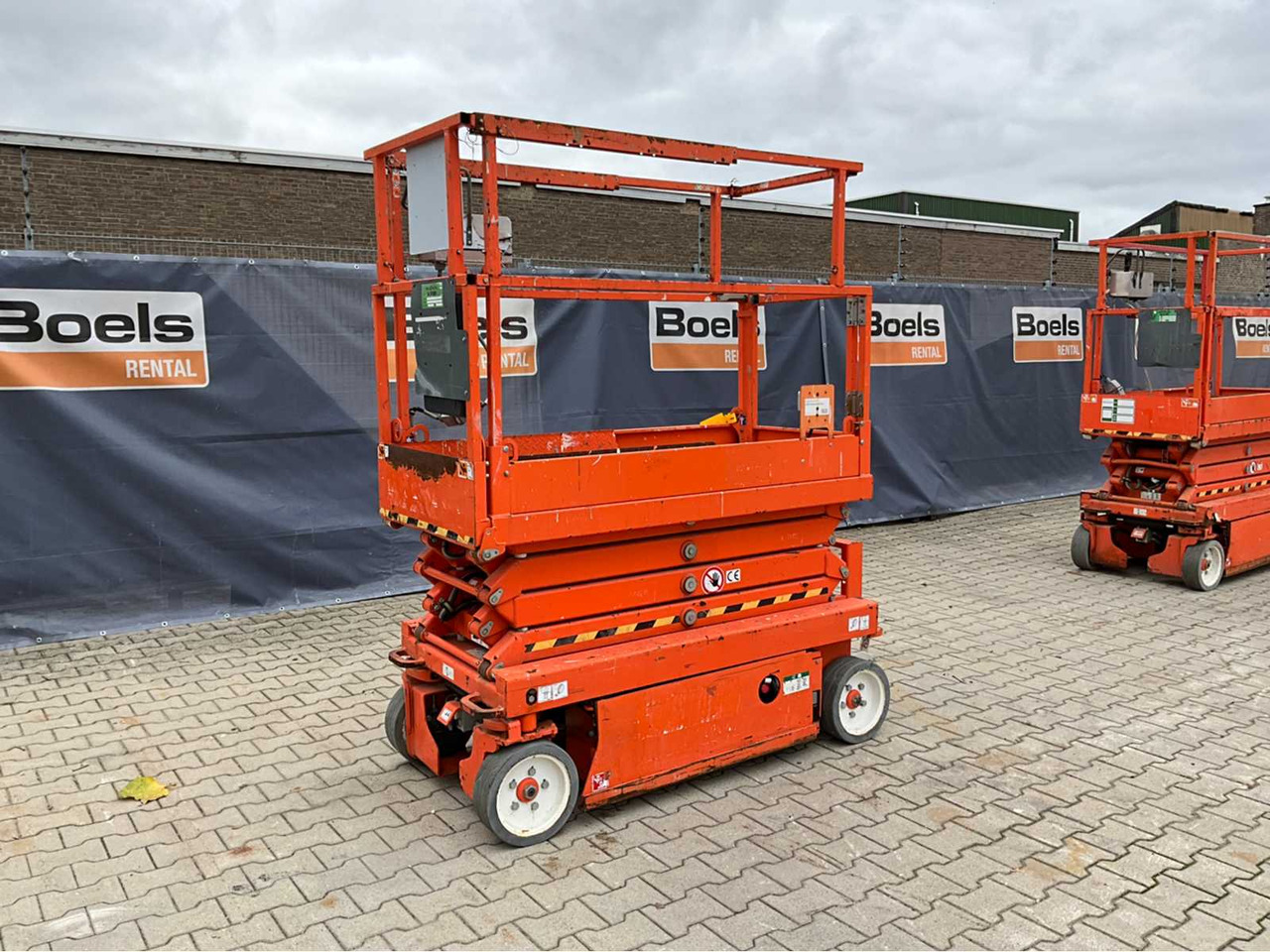 SkyJack SJ III 3219 - Подъёмник: фото 4 SkyJack SJ III 3219 - Подъёмник: фото 4