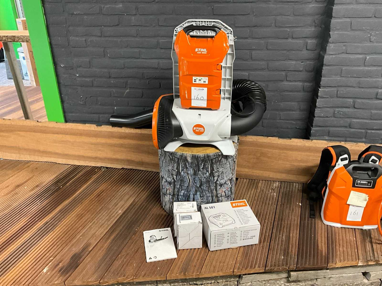 Stihl BGA 300 - Садовое оборудование: фото 1 Stihl BGA 300 - Садовое оборудование: фото 1