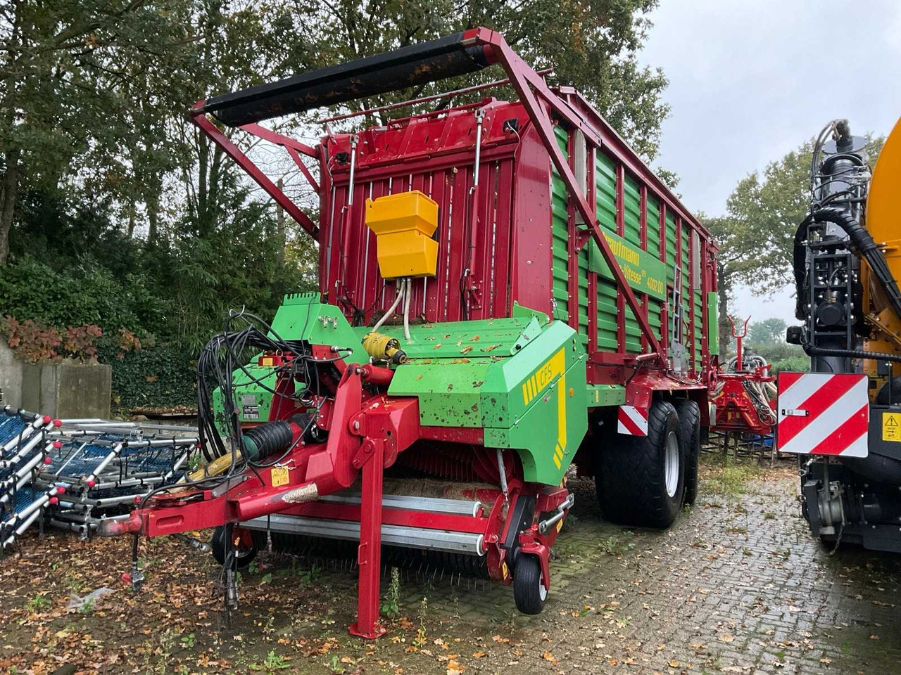 Strautmann GIGA VITESSE CFS 4002 DO - Самозагружающийся прицеп: фото 1 Strautmann GIGA VITESSE CFS 4002 DO - Самозагружающийся прицеп: фото 1