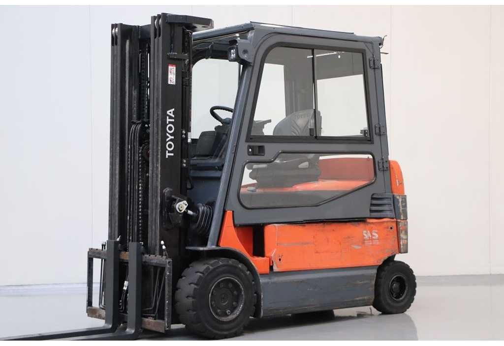 TOYOTA - 2010 - 7FBMF30 - FORKLIFT, TRIPLEX - Вилочный погрузчик: фото 1 TOYOTA - 2010 - 7FBMF30 - FORKLIFT, TRIPLEX - Вилочный погрузчик: фото 1