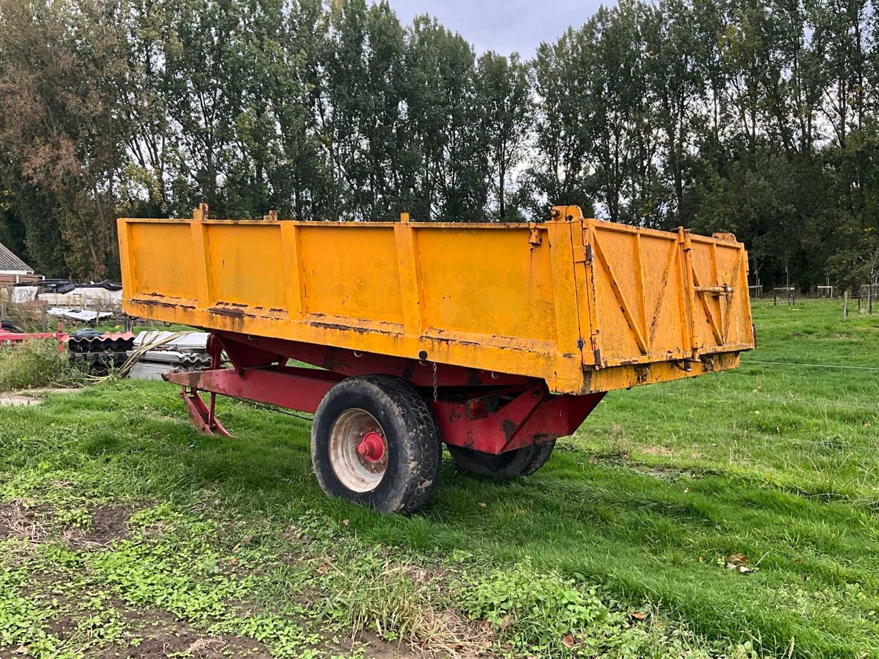 Tipping trailer 9ton - Сельскохозяйственный прицеп-самосвал: фото 3 Tipping trailer 9ton - Сельскохозяйственный прицеп-самосвал: фото 3