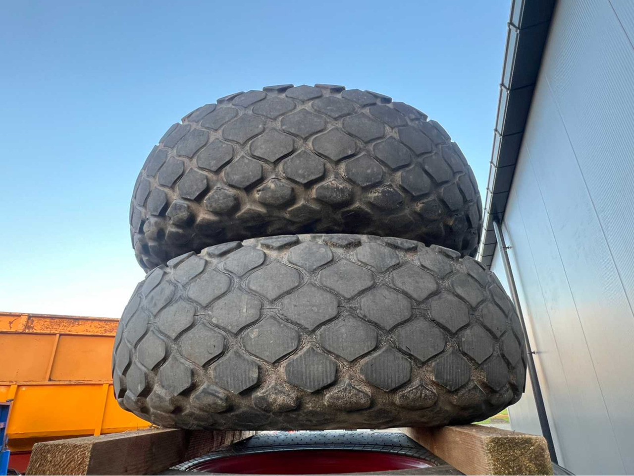 Шины и диски для Тракторов Trelleborg - Alliance - Fendt band op velg: фото 6