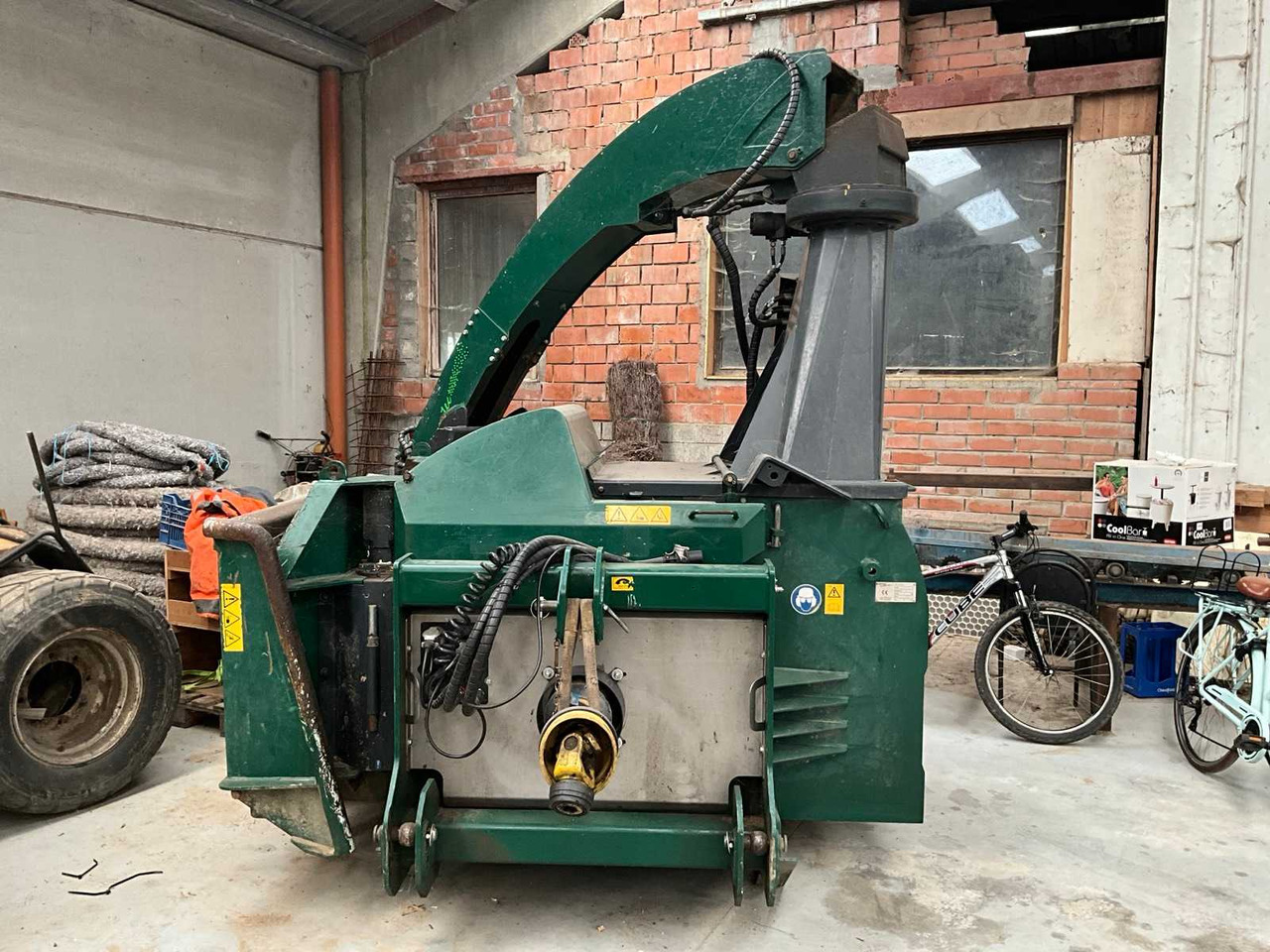 Ufkes Greentec 942 - Измельчитель древесины: фото 2 Ufkes Greentec 942 - Измельчитель древесины: фото 2