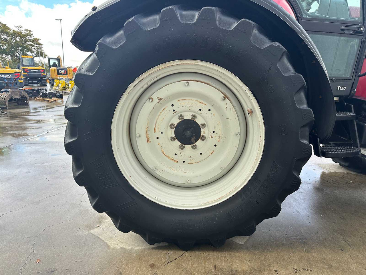 Трактор VALTRA - T150 - ALL-WHEEL DRIVE AGRICULTURAL TRACTOR: фото 15 Трактор VALTRA - T150 - ALL-WHEEL DRIVE AGRICULTURAL TRACTOR: фото 15