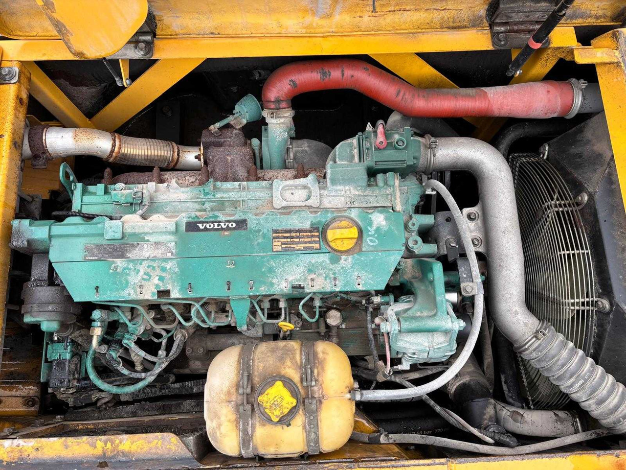 Экскаватор VOLVO - 2007 - EC180CL - CRAWLER EXCAVATOR: фото 17