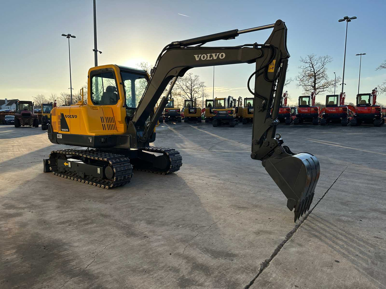 VOLVO - 2012 - EC55B - MIDI EXCAVATOR - Экскаватор: фото 3 VOLVO - 2012 - EC55B - MIDI EXCAVATOR - Экскаватор: фото 3