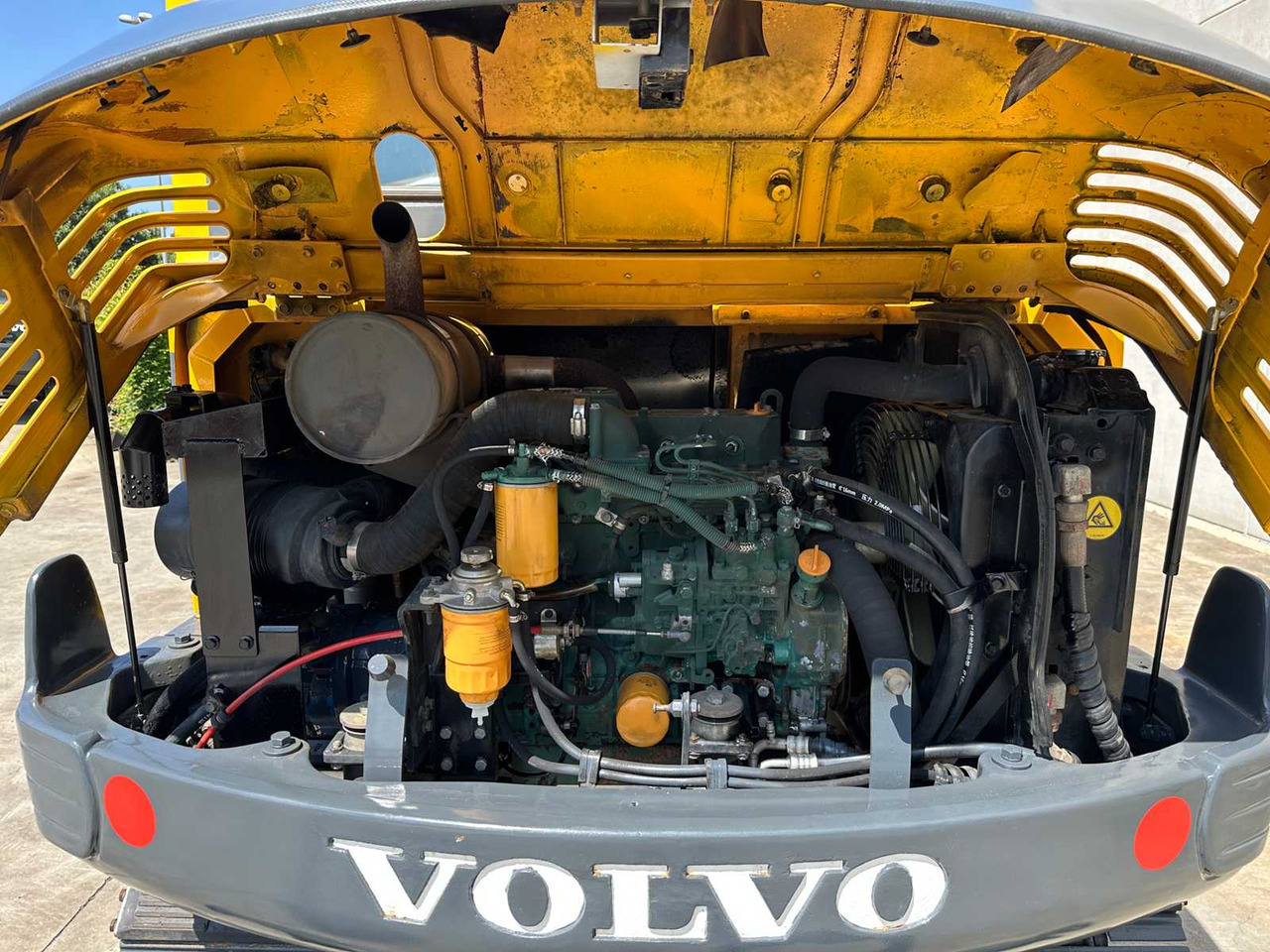 Гусеничный экскаватор Volvo EC55B: фото 26