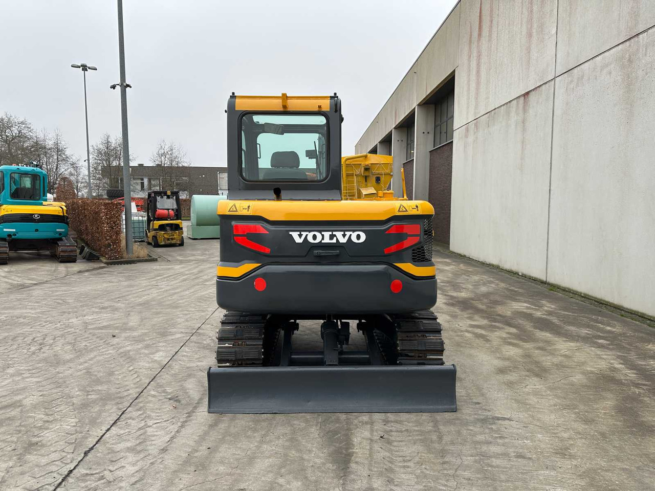 Volvo EC55D - Гусеничный экскаватор: фото 5 Volvo EC55D - Гусеничный экскаватор: фото 5