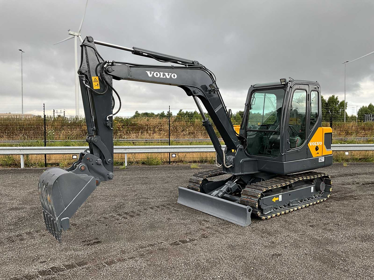 Volvo EC55D - Гусеничный экскаватор: фото 1 Volvo EC55D - Гусеничный экскаватор: фото 1