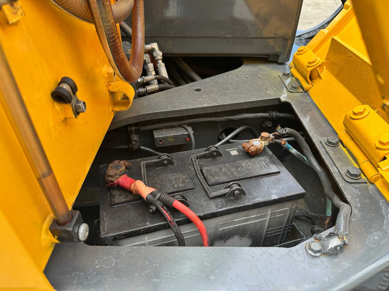 Гусеничный экскаватор Volvo EC60C: фото 23
