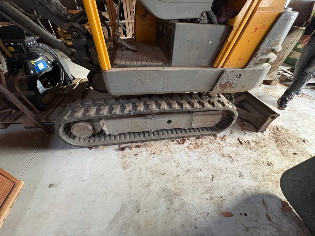 Volvo ECR28 - Гусеничный экскаватор: фото 4 Volvo ECR28 - Гусеничный экскаватор: фото 4