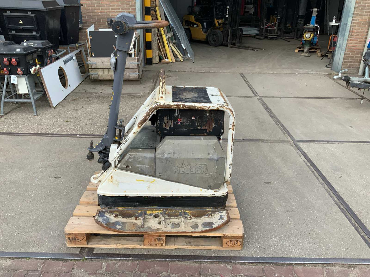 Wacker Neuson DPU6055 - Виброплита: фото 1 Wacker Neuson DPU6055 - Виброплита: фото 1