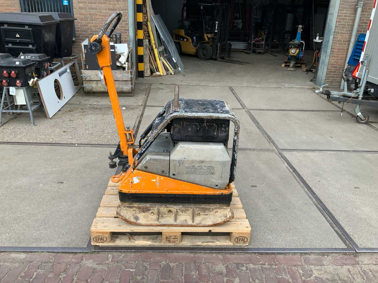 Wacker Neuson DPU6055 - Виброплита: фото 1 Wacker Neuson DPU6055 - Виброплита: фото 1