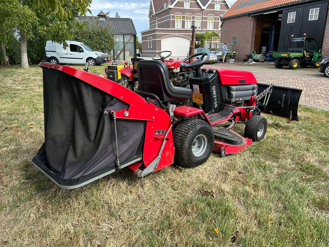 Westwood GW216B HST - Газонокосилка: фото 4 Westwood GW216B HST - Газонокосилка: фото 4