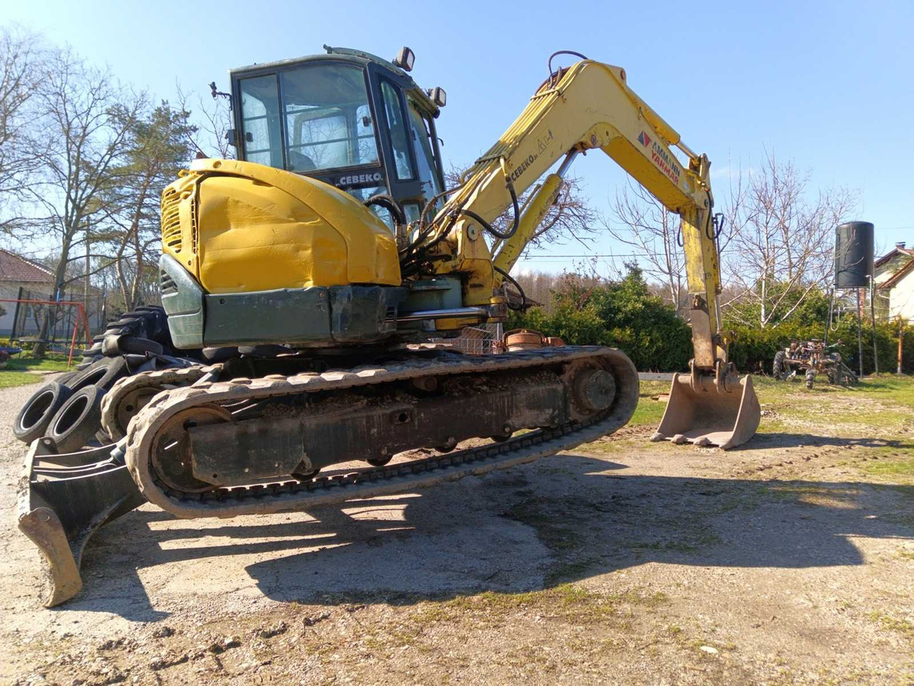 Yanmar V1075-A - Мини-экскаватор: фото 2 Yanmar V1075-A - Мини-экскаватор: фото 2