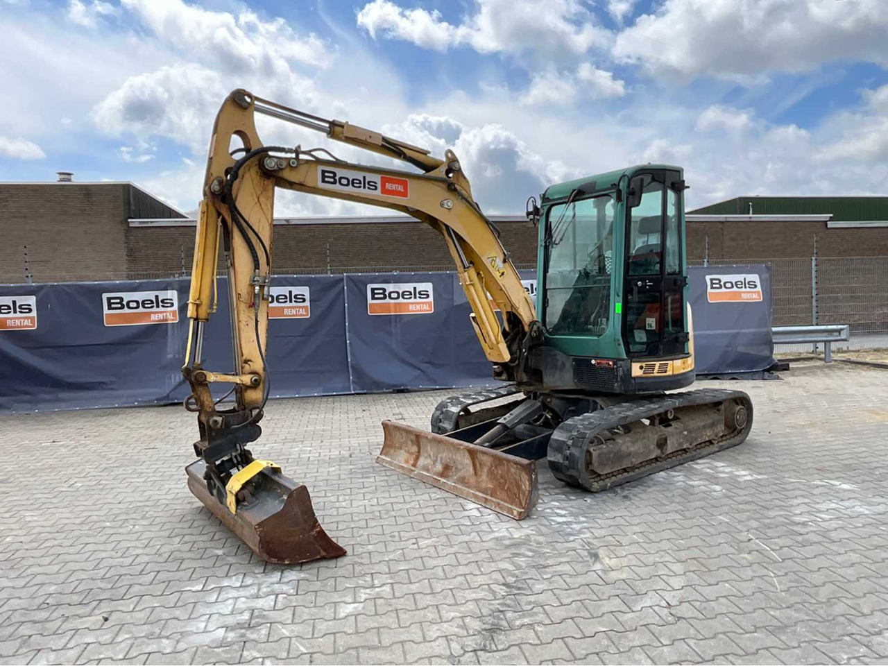 Yanmar ViO50-U - Гусеничный экскаватор: фото 1 Yanmar ViO50-U - Гусеничный экскаватор: фото 1