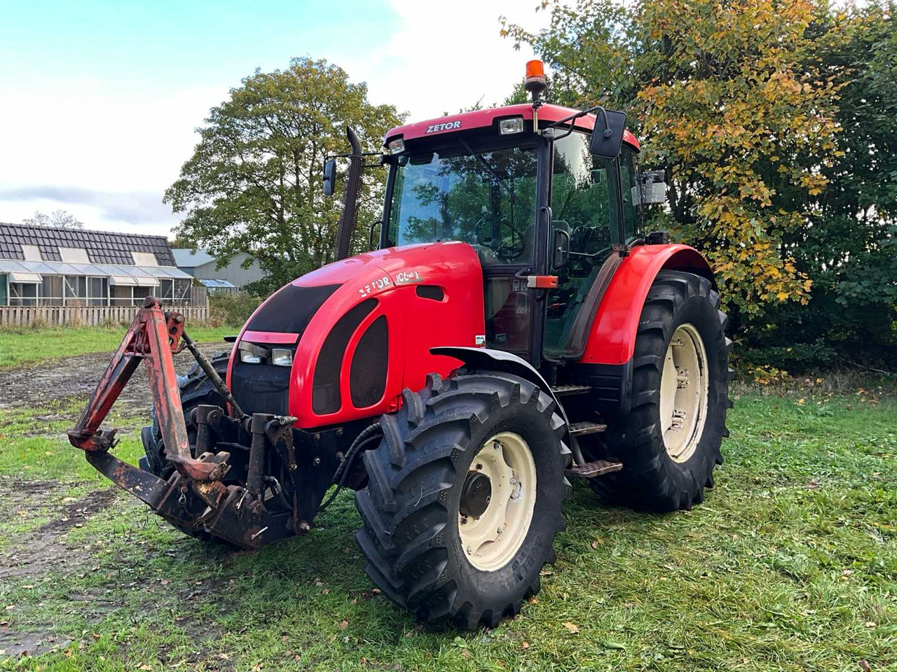 Zetor Forterra 10641 - Трактор: фото 1 Zetor Forterra 10641 - Трактор: фото 1