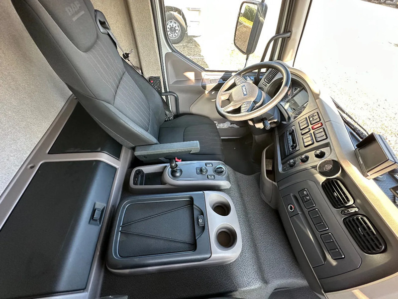 Рефрижератор DAF LF 210 LF.14.210 EURO6. KOELBAKWAGEN MET LAADKLEP: фото 7