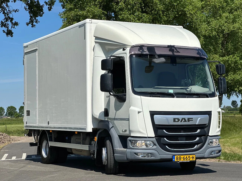 DAF LF 230 LF230.12 EURO6. 61797km!! 440x244x228 Bakwagen met Laadklep. als in NIEUWSTAAT!! - Грузовик с закрытым кузовом: фото 2 DAF LF 230 LF230.12 EURO6. 61797km!! 440x244x228 Bakwagen met Laadklep. als in NIEUWSTAAT!! - Грузовик с закрытым кузовом: фото 2