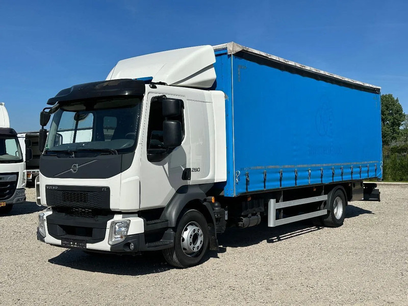 Volvo FL FL280.16 EURO6. 2022. 8400kg Laadvermogen Eventueel , OPRIJWAGEN , PAARDENWAGEN. - Грузовик-шасси: фото 1 Volvo FL FL280.16 EURO6. 2022. 8400kg Laadvermogen Eventueel , OPRIJWAGEN , PAARDENWAGEN. - Грузовик-шасси: фото 1