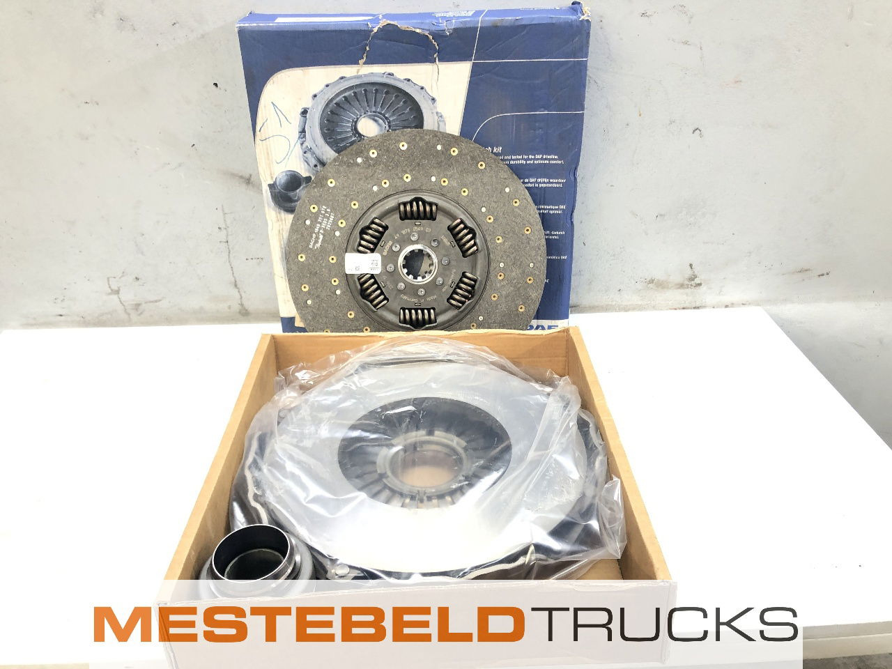 DAF Koppelingsset - Сцепление и запчасти для Грузовиков: фото 1 DAF Koppelingsset - Сцепление и запчасти для Грузовиков: фото 1