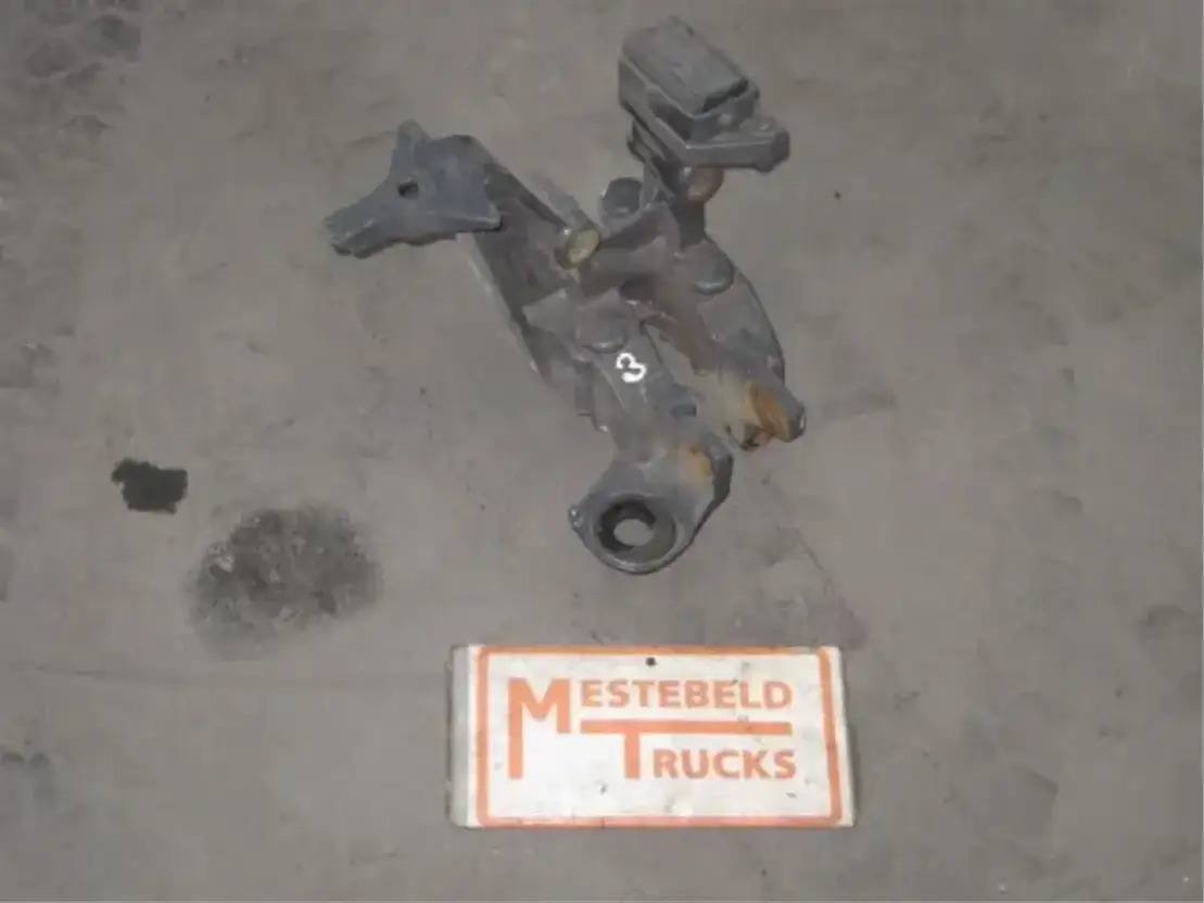 DAF Reactiestangsteun XF105 - Рама/ Шасси для Грузовиков: фото 1 DAF Reactiestangsteun XF105 - Рама/ Шасси для Грузовиков: фото 1