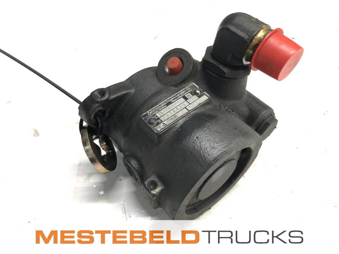 DAF Stuurpomp 130 bar 6 BT motor - Двигатель и запчасти для Грузовиков: фото 1 DAF Stuurpomp 130 bar 6 BT motor - Двигатель и запчасти для Грузовиков: фото 1