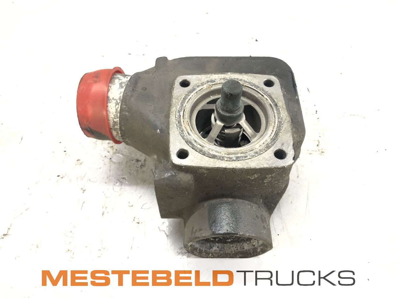 DAF Thermostaathuis XE 315 C1 - Двигатель и запчасти для Грузовиков: фото 1 DAF Thermostaathuis XE 315 C1 - Двигатель и запчасти для Грузовиков: фото 1