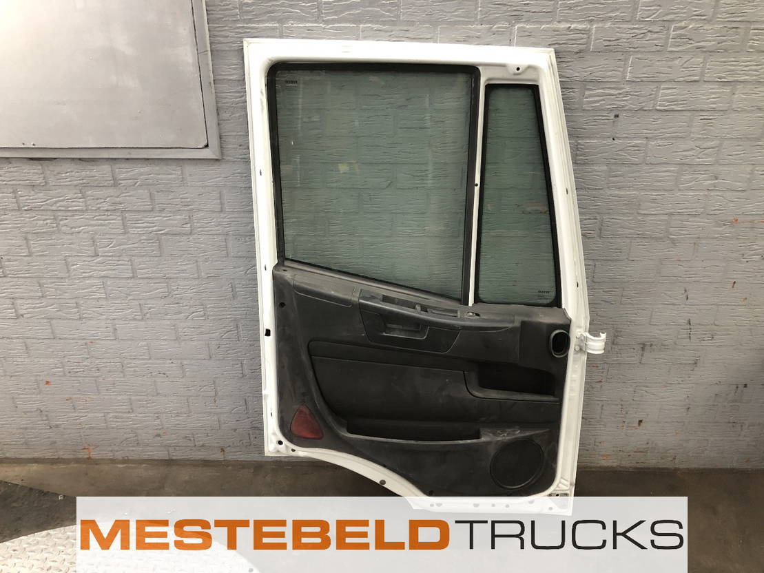 Iveco Deur links - Кабина и интерьер для Грузовиков: фото 2 Iveco Deur links - Кабина и интерьер для Грузовиков: фото 2