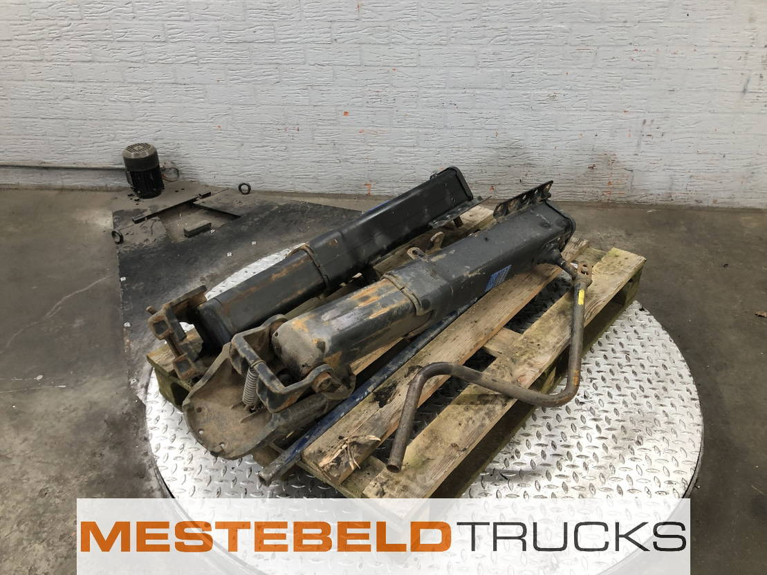 JOST Steunpootset Jost B 0501 - Рама/ Шасси для Грузовиков: фото 1 JOST Steunpootset Jost B 0501 - Рама/ Шасси для Грузовиков: фото 1