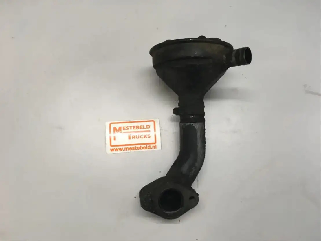 MAN Motor ontluchtingsbuis - Двигатель и запчасти для Грузовиков: фото 1 MAN Motor ontluchtingsbuis - Двигатель и запчасти для Грузовиков: фото 1
