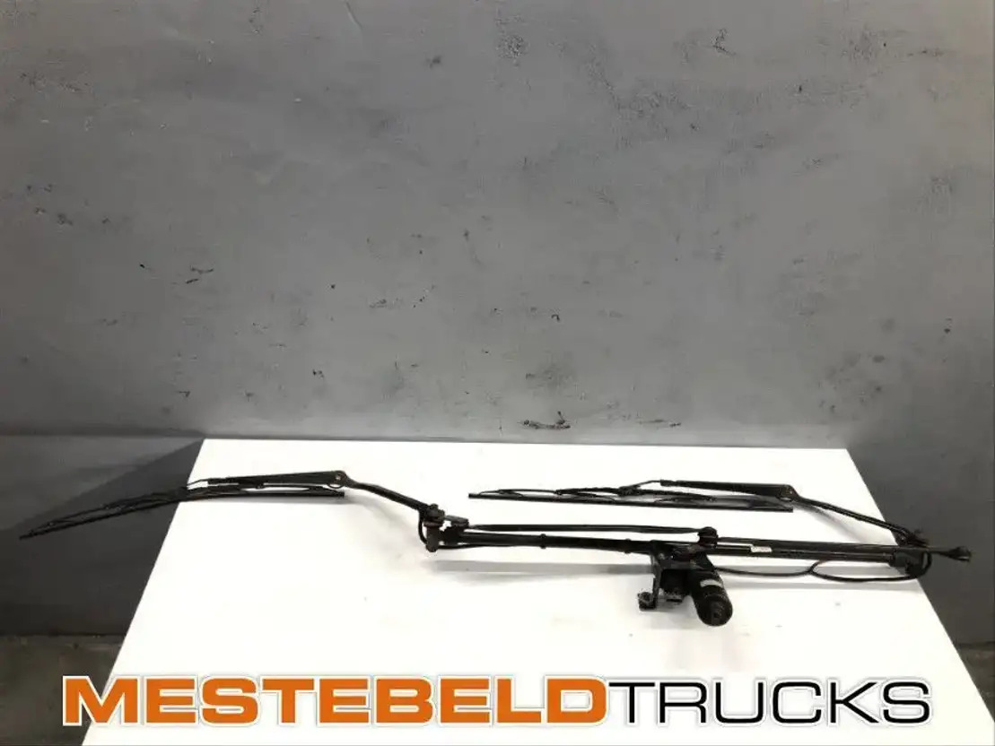 MAN Ruitenwisserstangenstelsel TGA - Щетка стеклоочистителя для Грузовиков: фото 1 MAN Ruitenwisserstangenstelsel TGA - Щетка стеклоочистителя для Грузовиков: фото 1