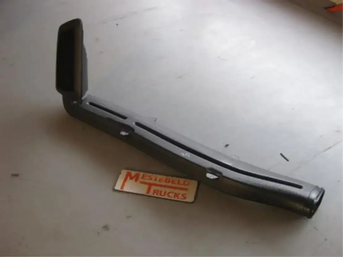 Mercedes-Benz Aanzuigbuis luchtfilter Actros - Система впуска для Грузовиков: фото 1 Mercedes-Benz Aanzuigbuis luchtfilter Actros - Система впуска для Грузовиков: фото 1