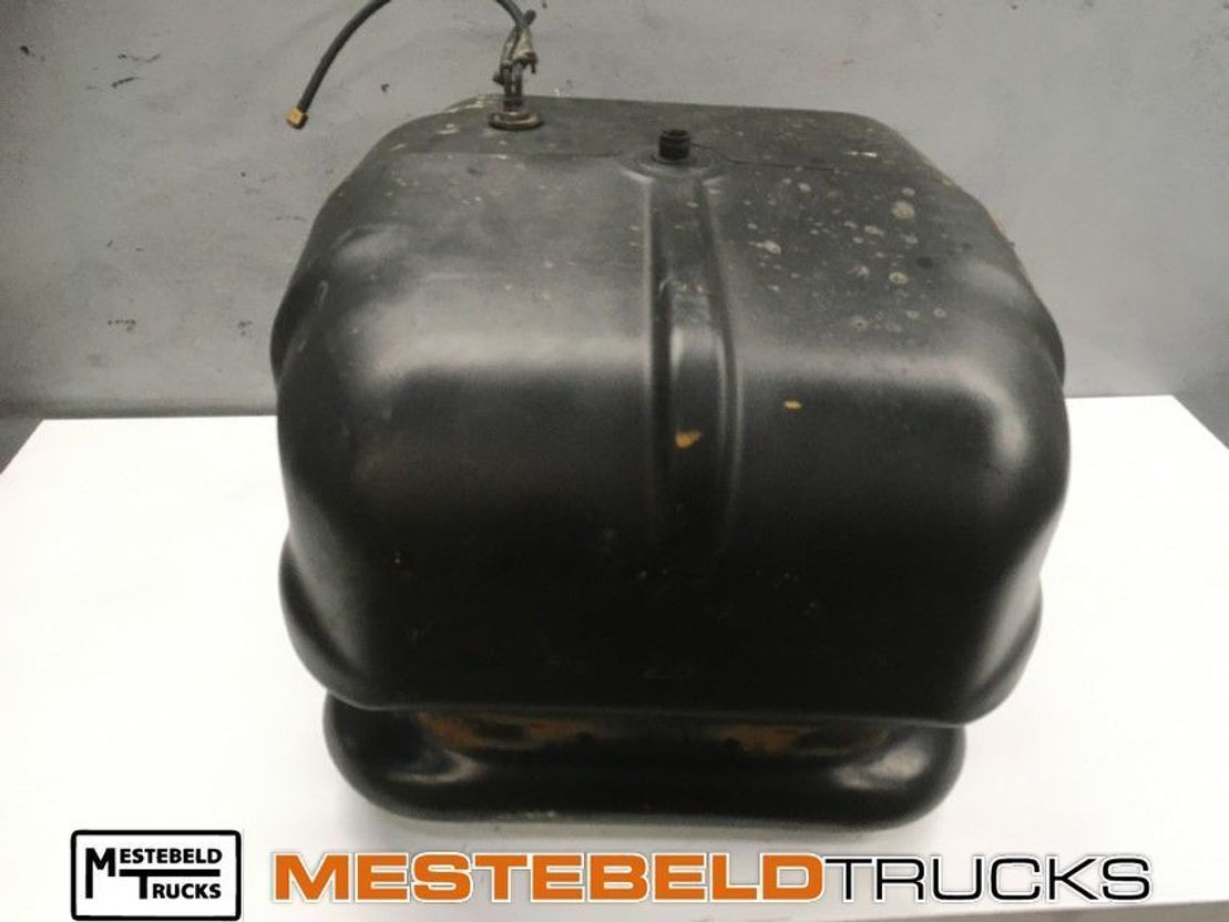 Mercedes-Benz Brandstoftank 100 liter - Подготовка топлива для Коммерческих автомобилей: фото 1 Mercedes-Benz Brandstoftank 100 liter - Подготовка топлива для Коммерческих автомобилей: фото 1