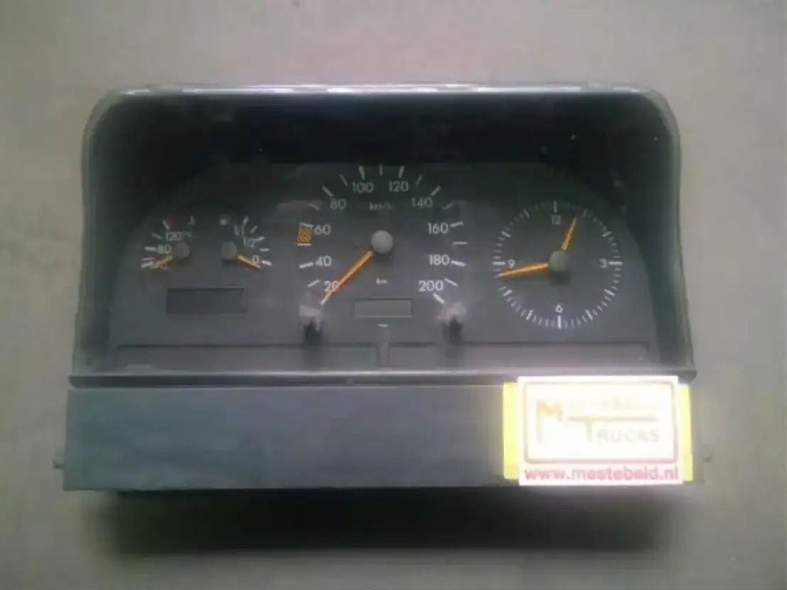 Mercedes-Benz Sprinter 312 Instrumentenpaneel Sprinter 312  - Электрическая система для Грузовиков: фото 1 Mercedes-Benz Sprinter 312 Instrumentenpaneel Sprinter 312  - Электрическая система для Грузовиков: фото 1