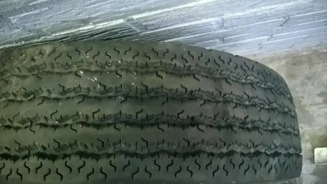Michelin Band met velg - Шина для Грузовиков: фото 1 Michelin Band met velg - Шина для Грузовиков: фото 1