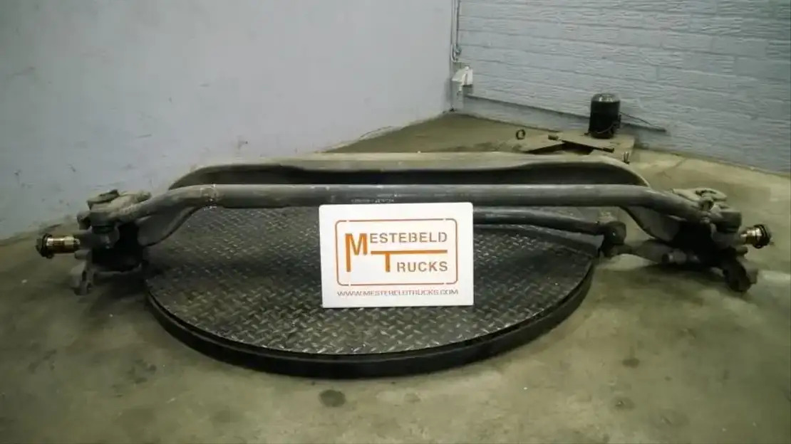 Renault Vooraslichaam met fusees  - Передняя ось для Грузовиков: фото 1 Renault Vooraslichaam met fusees  - Передняя ось для Грузовиков: фото 1