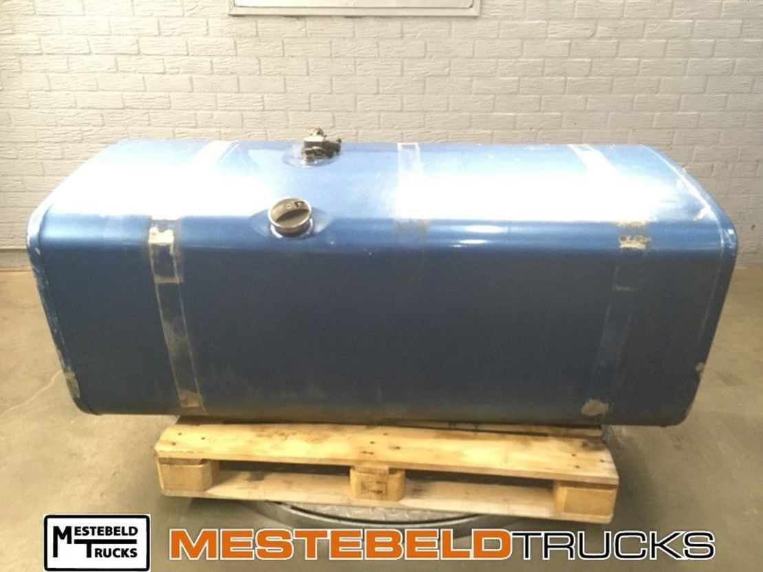 Scania Brandstoftank alu 700 liter - Подготовка топлива для Коммерческих автомобилей: фото 1 Scania Brandstoftank alu 700 liter - Подготовка топлива для Коммерческих автомобилей: фото 1