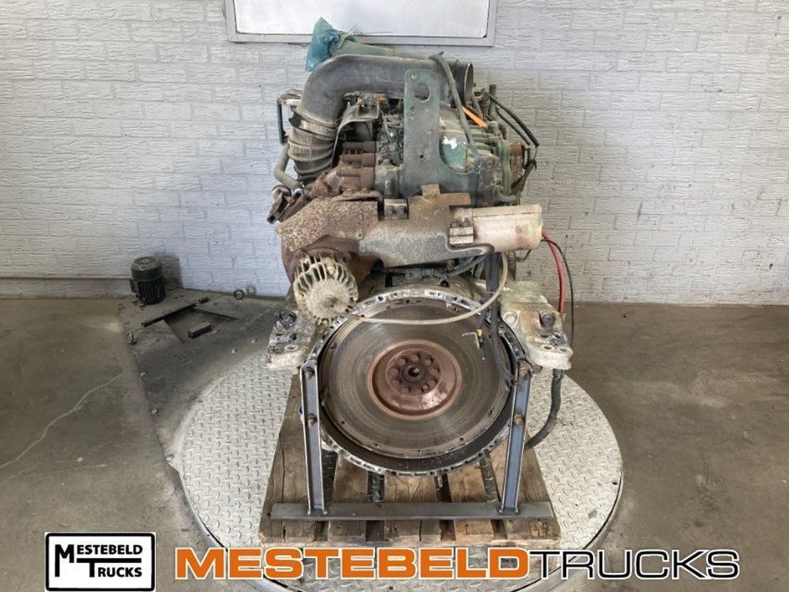 Volvo Motor D7C 310 - Двигатель для Грузовиков: фото 2 Volvo Motor D7C 310 - Двигатель для Грузовиков: фото 2