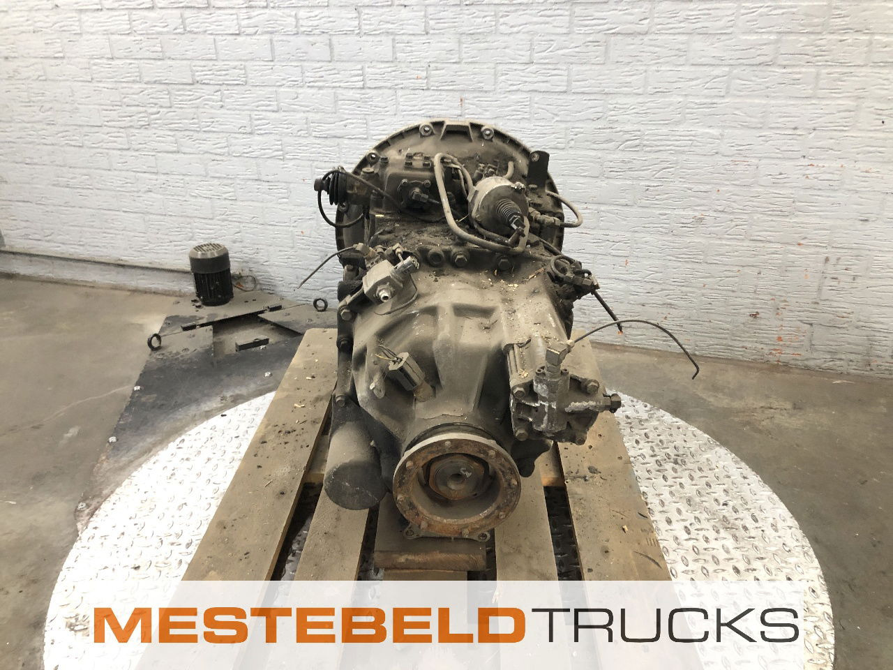 Volvo Versnellingsbak R1000 FL7 - Коробка передач и запчасти для Грузовиков: фото 4 Volvo Versnellingsbak R1000 FL7 - Коробка передач и запчасти для Грузовиков: фото 4