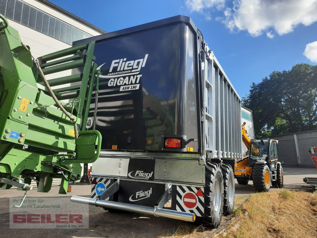 Fliegl ASW 190 FOX 27m³ - Самозагружающийся прицеп: фото 4 Fliegl ASW 190 FOX 27m³ - Самозагружающийся прицеп: фото 4