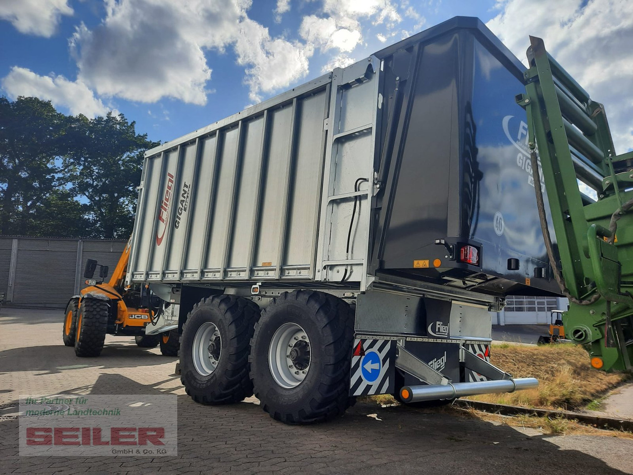 Fliegl ASW 190 FOX 27m³ - Самозагружающийся прицеп: фото 3 Fliegl ASW 190 FOX 27m³ - Самозагружающийся прицеп: фото 3
