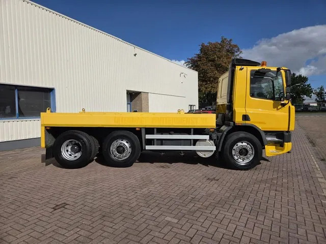 DAF CF 75.250 6x2 Euro 2 Automatic NL-Truck Original KM'S - Грузовик-шасси: фото 2 DAF CF 75.250 6x2 Euro 2 Automatic NL-Truck Original KM'S - Грузовик-шасси: фото 2