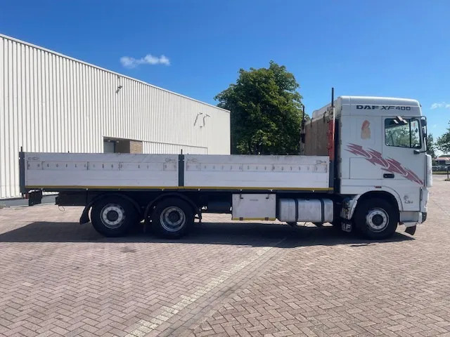 DAF XF 95 8 Tires (6x2) euro 2 - Грузовик бортовой/ Платформа: фото 5 DAF XF 95 8 Tires (6x2) euro 2 - Грузовик бортовой/ Платформа: фото 5