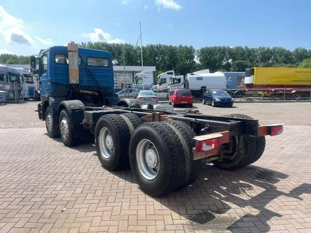 MAN 32.403 8x4 chassis Manual Full Steel - Грузовик-шасси: фото 4 MAN 32.403 8x4 chassis Manual Full Steel - Грузовик-шасси: фото 4