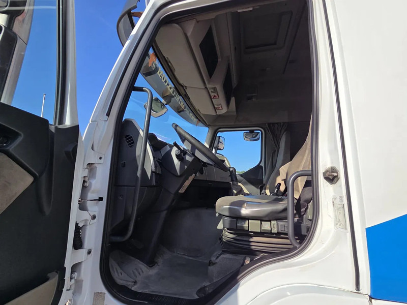 Тягач Renault Premium 450 2 Tanks, Retarder, Manual Gear: фото 10