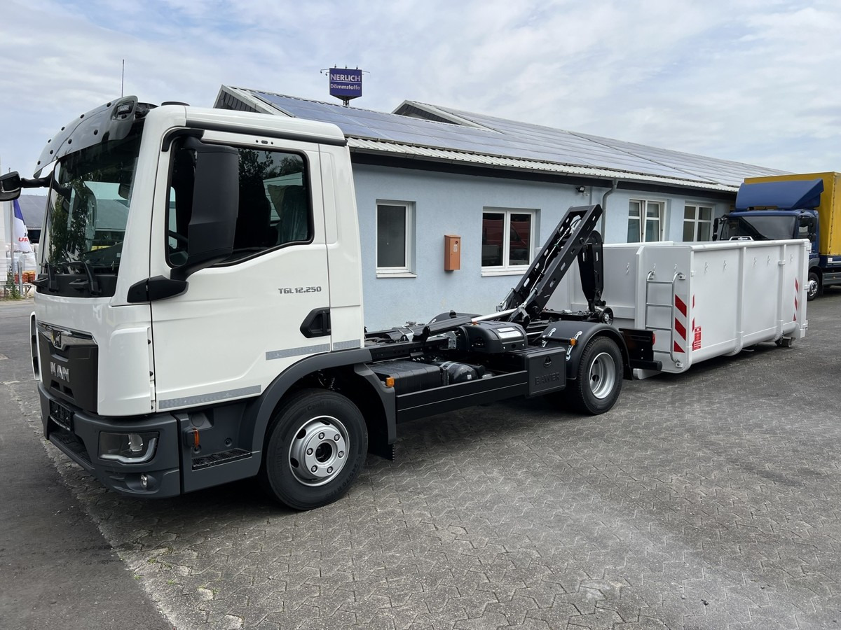 MAN TGL 12.250 BL NEU City Abrollkipper Tipmatik - Крюковой мультилифт: фото 1 MAN TGL 12.250 BL NEU City Abrollkipper Tipmatik - Крюковой мультилифт: фото 1