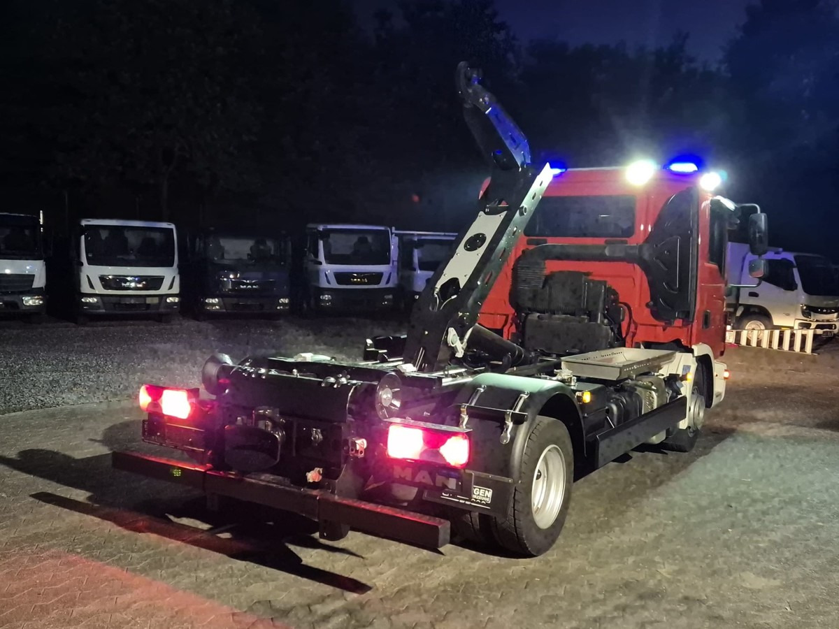 MAN TGL 8.190 Feuerwehrfahrzeug City Abrollkipper в лизинг MAN TGL 8.190 Feuerwehrfahrzeug City Abrollkipper: фото 10