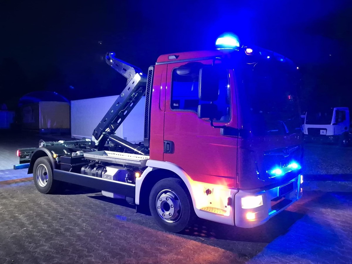 MAN TGL 8.190 Feuerwehrfahrzeug City Abrollkipper в лизинг MAN TGL 8.190 Feuerwehrfahrzeug City Abrollkipper: фото 11